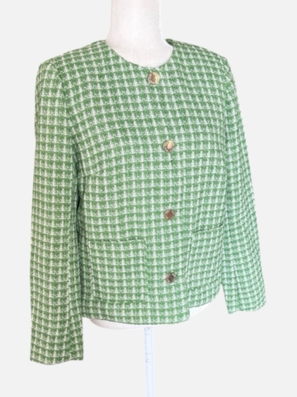 ANNE KLEIN Beautiful Green & White Textured Checkered Jacket NWT. Size: Med. $50
